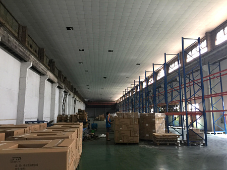 G1073 宝山 月浦 蕰川公路大路边2260平单层厂房仓库出租 带行车 0.7元